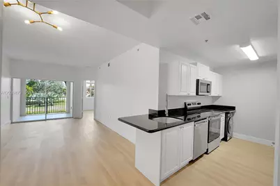 2020 Greenview Shores Blvd #109, Wellington, FL 33414 - Photo 9