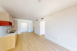 90 NE 32nd St, Miami, FL 33127 - Photo 9