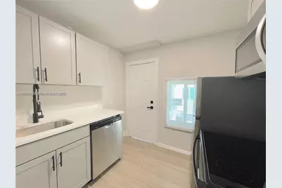 1836 Dewey St #2, Hollywood, FL 33020 - Photo 9