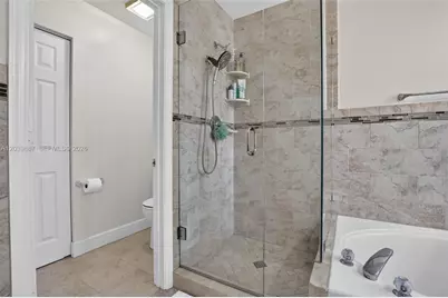 16233 Opal Creek Dr, Weston, FL 33331 - Photo 29