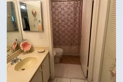 1100 SW 128th Ter #204U, Pembroke Pines, FL 33027 - Photo 19