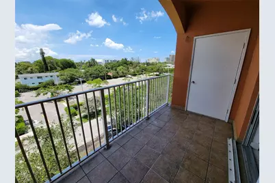 1300 NE 109th St #405, Miami, FL 33161 - Photo 29