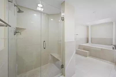 20191 E Country Club Dr #TS8, Aventura, FL 33180 - Photo 13