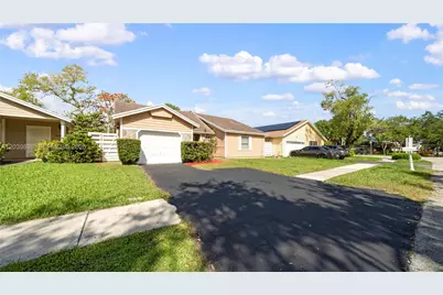 14780 SW 139th Ct, Miami, FL 33186 - Photo 3
