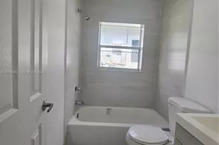 237 SW 13th St, Dania Beach, FL 33004 - Photo 5