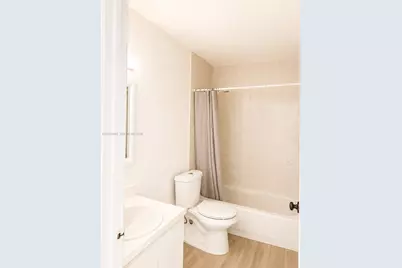8851 NW 119th St #1206-1, Hialeah Gardens, FL 33018 - Photo 11