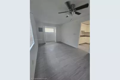 237 SW 13th St #5, Dania Beach, FL 33004 - Photo 5