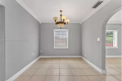 920 NW 35th Ave, Miami, FL 33125 - Photo 21