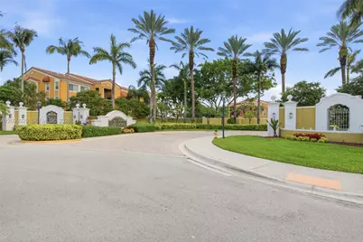 2351 W Preserve Way #306, Miramar, FL 33025 - Photo 3