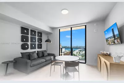 121 NE 5th St #3200, Miami, FL 33132 - Photo 9