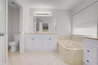 1574 NW 103rd Ter, Coral Springs, FL 33071 - Photo 49