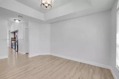 1574 NW 103rd Ter, Coral Springs, FL 33071 - Photo 13