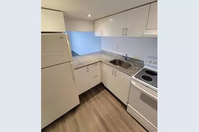 4550 NW 9th St #512E, Miami, FL 33126 - Photo 5