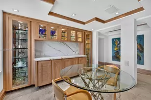 5025 Collins Ave, Miami Beach, FL 33140 - Photo 15