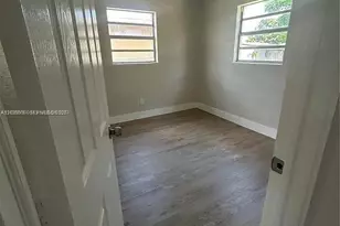 10540 SW 172nd St, Miami, FL 33157 - Photo 7