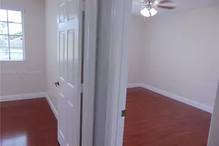 17883 SW 5th St, Pembroke Pines, FL 33029 - Photo 47