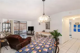 2800 Somerset Dr, Lauderdale Lakes, FL 33311 - Photo 11