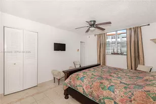 2800 Somerset Dr, Lauderdale Lakes, FL 33311 - Photo 23