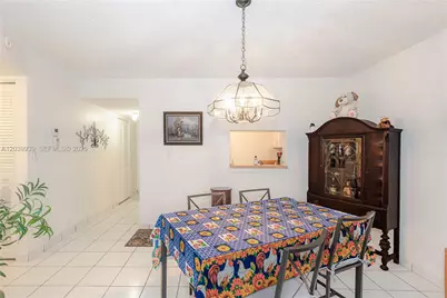 2800 Somerset Dr #115J, Lauderdale Lakes, FL 33311 - Photo 7