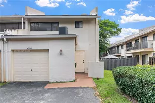 4293 N 76th Ave, Davie, FL 33024 - Photo 3