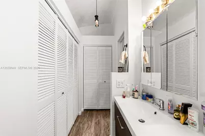 4293 N 76th Ave, Davie, FL 33024 - Photo 19