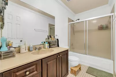 6633 N Parkway Dr #5-7, Margate, FL 33068 - Photo 23