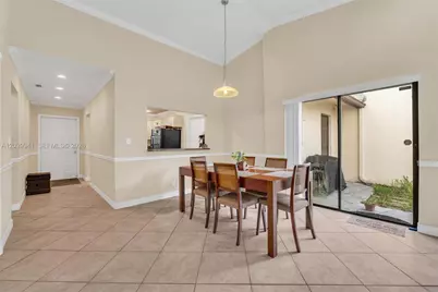 6633 N Parkway Dr #5-7, Margate, FL 33068 - Photo 13