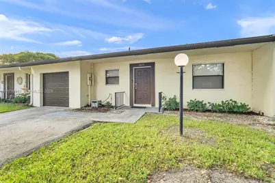 6633 N Parkway Dr #5-7, Margate, FL 33068 - Photo 3