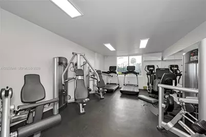 919 Hillcrest Dr #201, Hollywood, FL 33021 - Photo 23