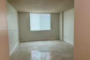919 Hillcrest Dr, Hollywood, FL 33021 - Photo 9