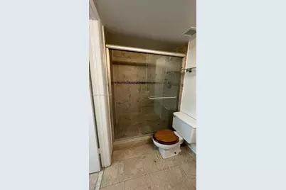 919 Hillcrest Dr #201, Hollywood, FL 33021 - Photo 15