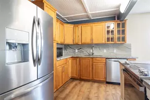 500 SW 130th Terrace, Pembroke Pines, FL 33027 - Photo 5
