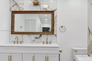 10125 S 42nd Ave S, Boynton Beach, FL 33436 - Photo 3