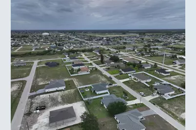 530 NW 23rd Ter, Cape Coral, FL 33993 - Photo 19
