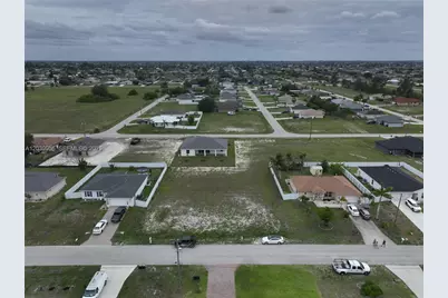 530 NW 23rd Ter, Cape Coral, FL 33993 - Photo 33