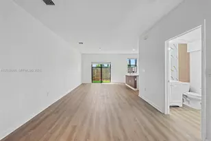 11296 SW 254th Terrace, Homestead, FL 33032 - Photo 9