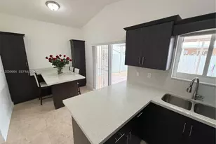 2854 W 75th Terrace, Hialeah, FL 33018 - Photo 17