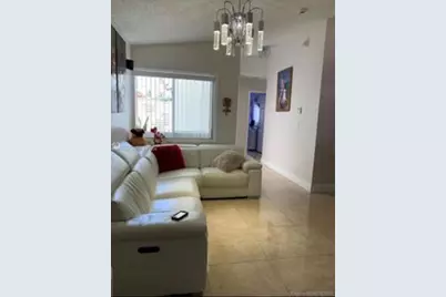 2854 W 75th Ter, Hialeah, FL 33018 - Photo 3