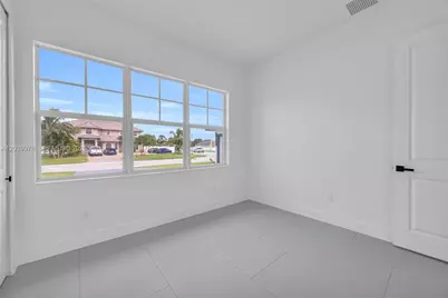 121 SW Sea Lion Rd, Port Saint Lucie, FL 34953 - Photo 25