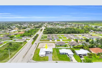 121 SW Sea Lion Rd, Port Saint Lucie, FL 34953 - Photo 59