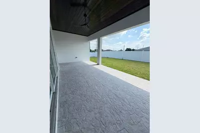 121 SW Sea Lion Rd, Port Saint Lucie, FL 34953 - Photo 49
