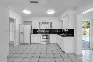 440 NW 125th St, North Miami, FL 33168 - Photo 13