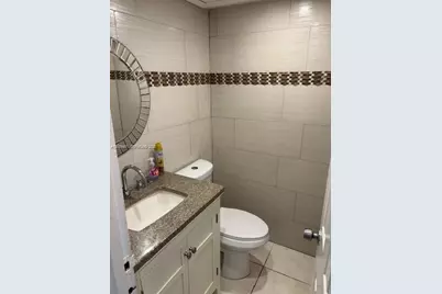 210 172nd St #127, Sunny Isles Beach, FL 33160 - Photo 5