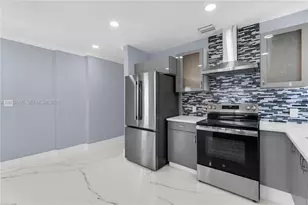 1010 NW 196th St, Miami Gardens, FL 33169 - Photo 11