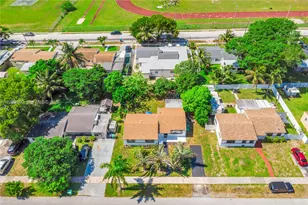 1010 NW 196th St, Miami Gardens, FL 33169 - Photo 51