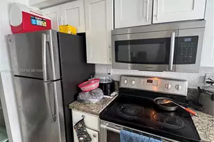 8456 NW 4th Ct, Miami, FL 33150 - Photo 5