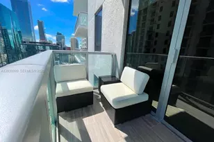 1050 Brickell Ave, Miami, FL 33131 - Photo 5