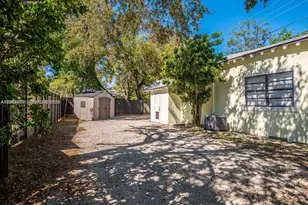 3452 Margaret St, Miami, FL 33133 - Photo 5