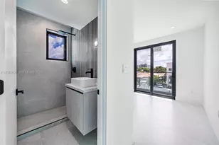 2939 SW 21st St, Miami, FL 33145 - Photo 39