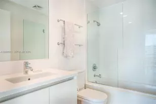 1445 16th St, Miami Beach, FL 33139 - Photo 15